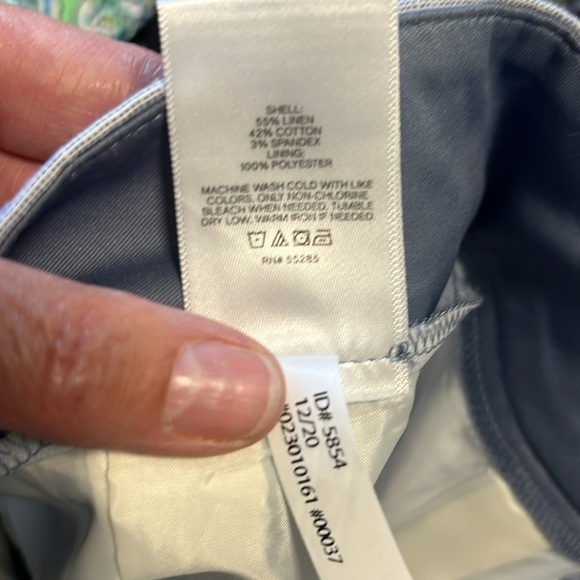 Express Women's Linen Blend Belted High Rise Shortie Shorts - Picture 3 of 6